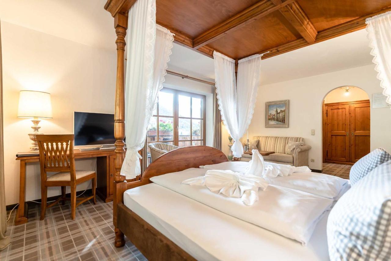 Blaue Gams ***s Hotel
